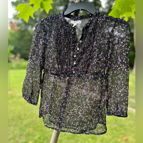 Aeropostale Sheer Flowered Juniors S Blouse 3/4 Sleeve Top Iridescent Buttons - Picture 1 of 10